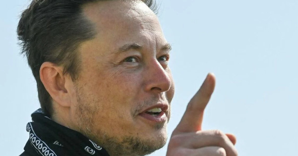 Vừa thành cổ đông lớn nhất của Twitter, Elon Musk lập tức muốn ‘chỉnh’ lại mạng xã hội này