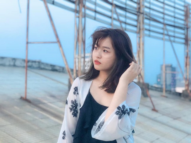 Đoan Trinh từng góp mặt trong hàng loạt dự án phim ăn khách như Thập tự hoa, Khu vườn bí ẩn, Những thiên thần nhỏ, Hoa cúc trắng, Đại ca U70, Yêu thuê, Nhà ông Hoàng có ma, Nhà ông Hoàng có vàng, Ngôi nhà hạnh phúc, Má Hoàng là đại gia...