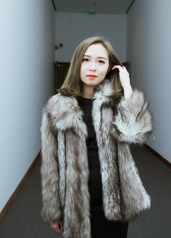 Tuy nhiên thời gian gần đây, nam danh hài đã cởi mở hơn trong chuyện chia sẻ về hình ảnh gia đinh, đặc biệt là cô con gái xinh như hoa hậu.