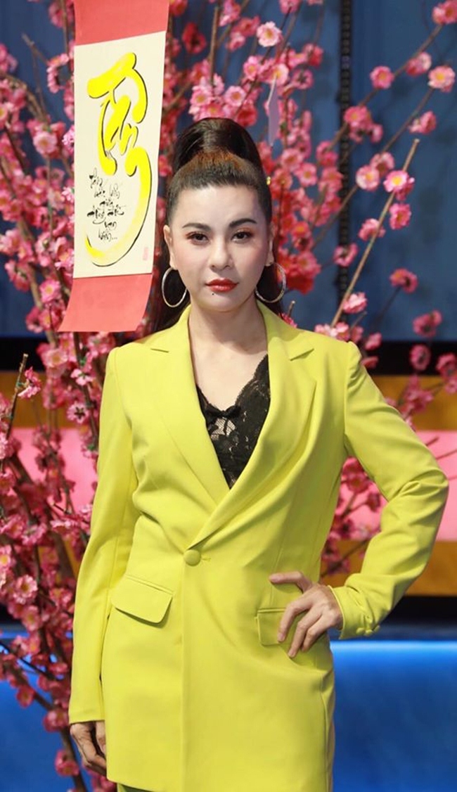 Sau gần 14 năm ly hôn Thái Hòa, cuộc sống của Cát Phượng có nhiều thay đổi. Con trai chung của cô và Thái Hòa hiện đã khôn lớn và là chỗ dựa vững chắc của nữ diễn viên.