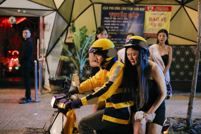 Phim 4 tỷ đạt kỷ lục thế giới của Trấn Thành bất ngờ bị phát hiện loạt sạn khó đỡ - 1