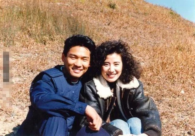 Chị đại xã hội đen xứ cảng thơm bị bồ