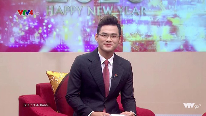 MC thời sự trẻ nhất VTV phải làm phụ hồ, thợ sửa xe để vượt lên khỏi