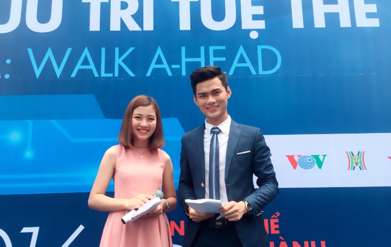 MC thời sự trẻ nhất VTV phải làm phụ hồ, thợ sửa xe để vượt lên khỏi