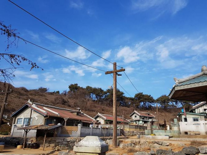 Giới trẻ check-in ngôi làng Triều Tiên mộc mạc trong 'Hạ cánh nơi anh' - 17