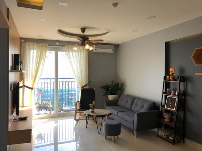 Căn hộ có thiết kế hiện đại, được trang trí nội thất đầy đủ.