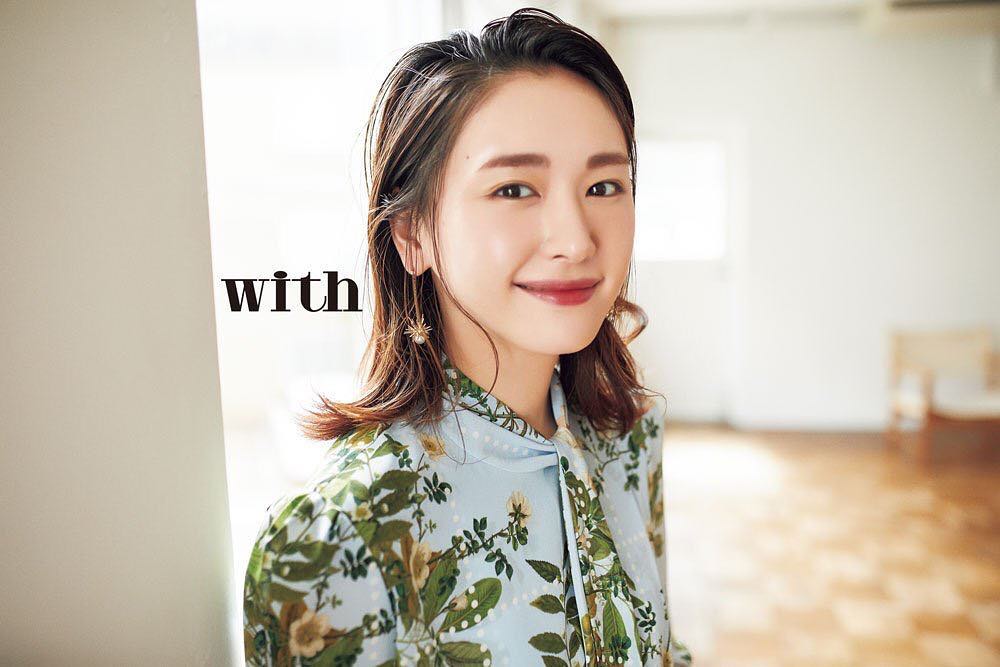 Vì sao mỹ nữ tuổi