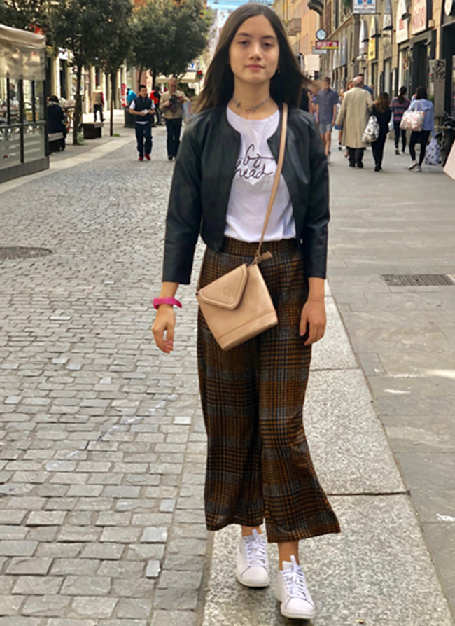 Cô bé mang 2 dòng máu Việt Nam, Italy.