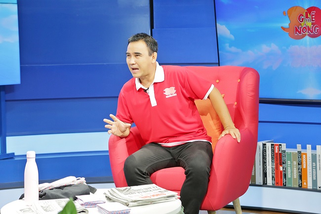 Quyền Linh: Đi xe 6 tỷ vẫn