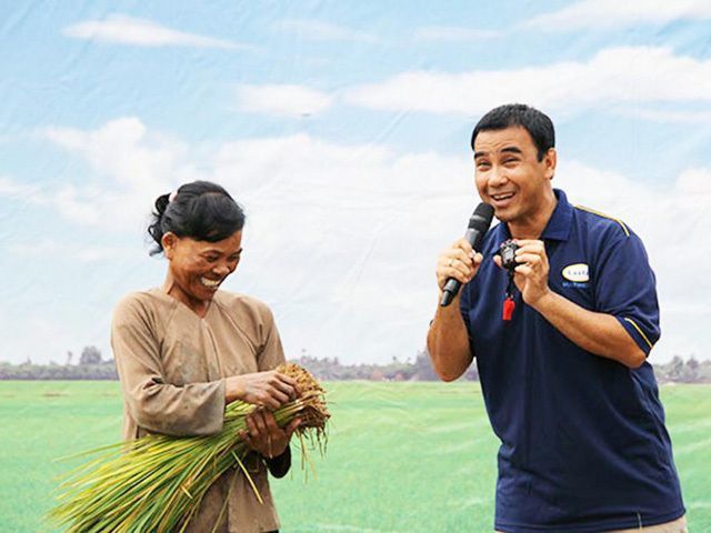 Quyền Linh: Đi xe 6 tỷ vẫn