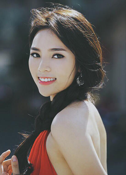 Kỳ Duyên bị chê như lực sỹ, mặc kém sang sau khi sửa ngực - 9