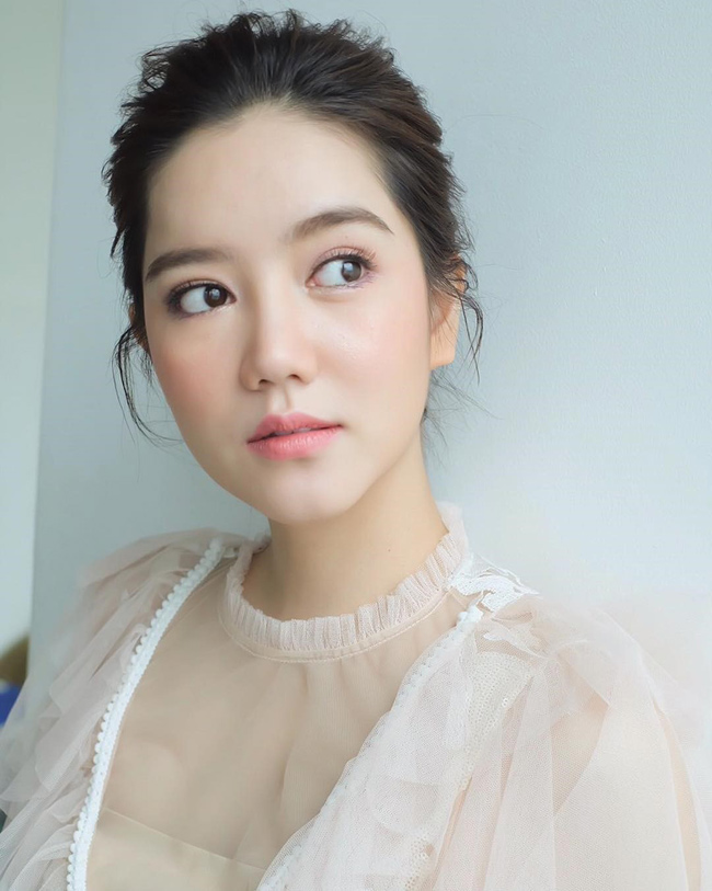 Càng lớn, nhan sắc của