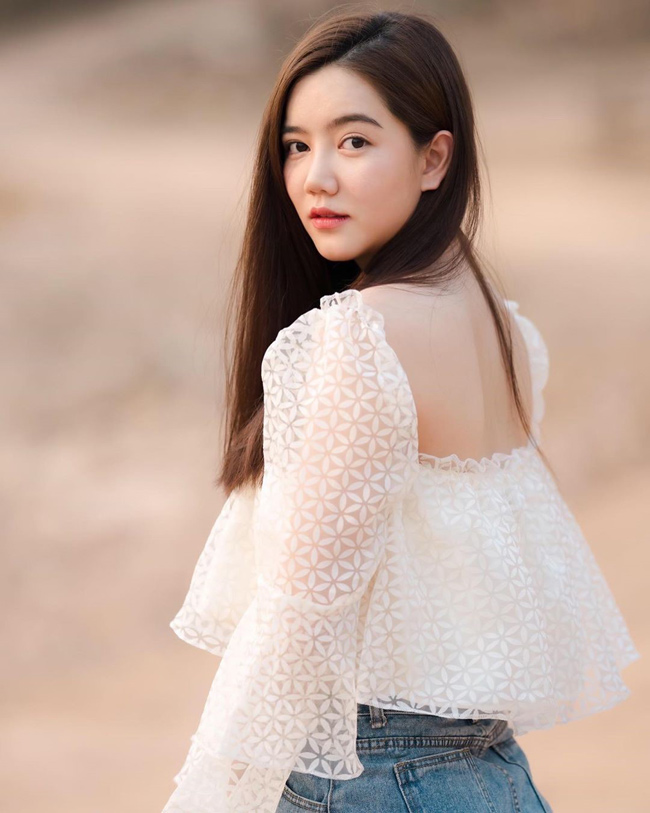 Richy Oranate sở hữu nhan sắc ngọt ngào.