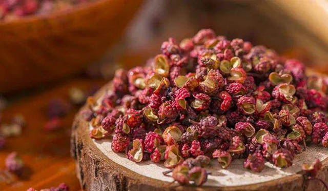 Sai lầm khi nấu canh khiến nước dùng mất ngon, kém vị - 1