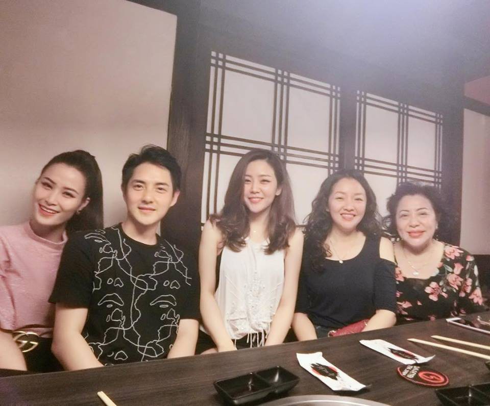 Đông Nhi được nhà hôn phu đại gia hàng nhựa lớn nhất Việt Nam đối xử ra sao? - 8