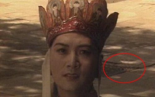 'Tây Du Ký 1986' chiếu lại trên VTV: Loạt sạn bị 'bóc' khiến fan không thể nhịn cười - 1