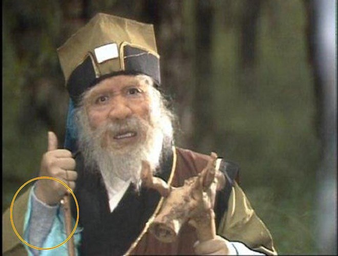 'Tây Du Ký 1986' chiếu lại trên VTV: Loạt sạn bị 'bóc' khiến fan không thể nhịn cười - 10