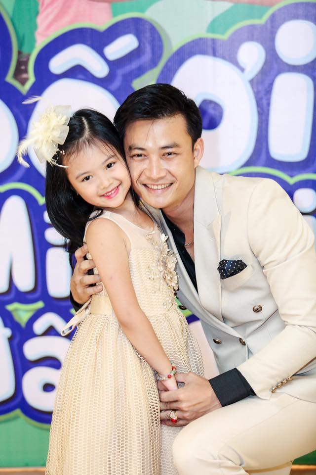 3 anh chàng si mê Huệ