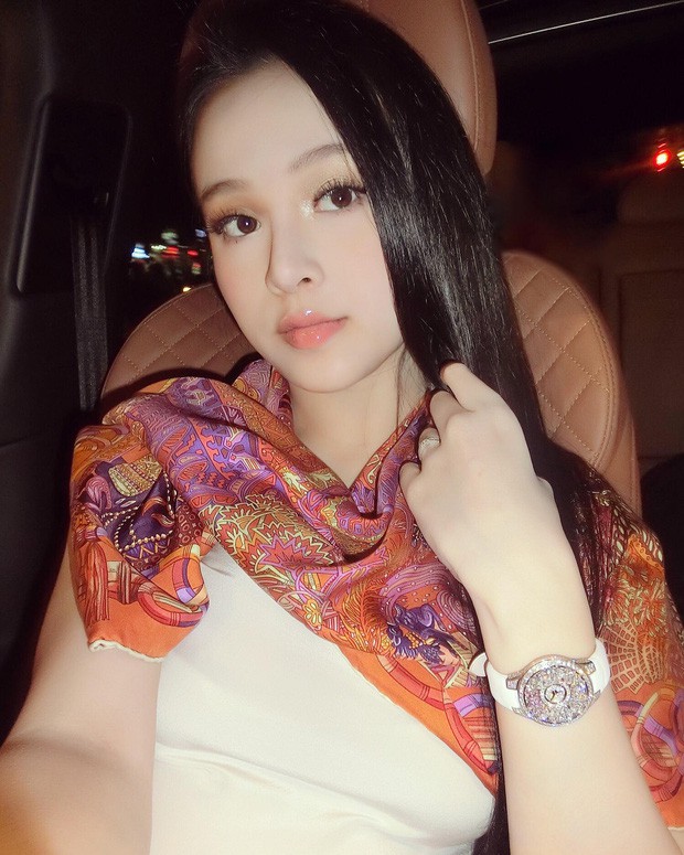 3 hot girl đời đầu lấy chồng đại gia Hà thành - Sài thành giờ ra sao? - 5