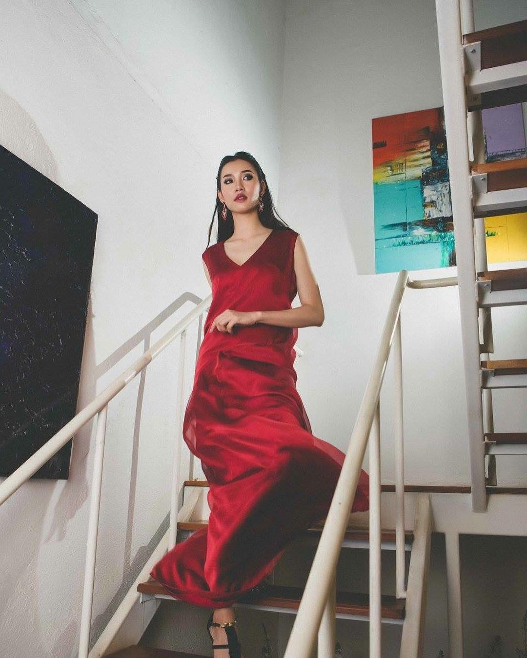 Ngỡ ngàng nhan sắc như tiên sa của tân Hoa hậu Hoàn vũ Lào - 10