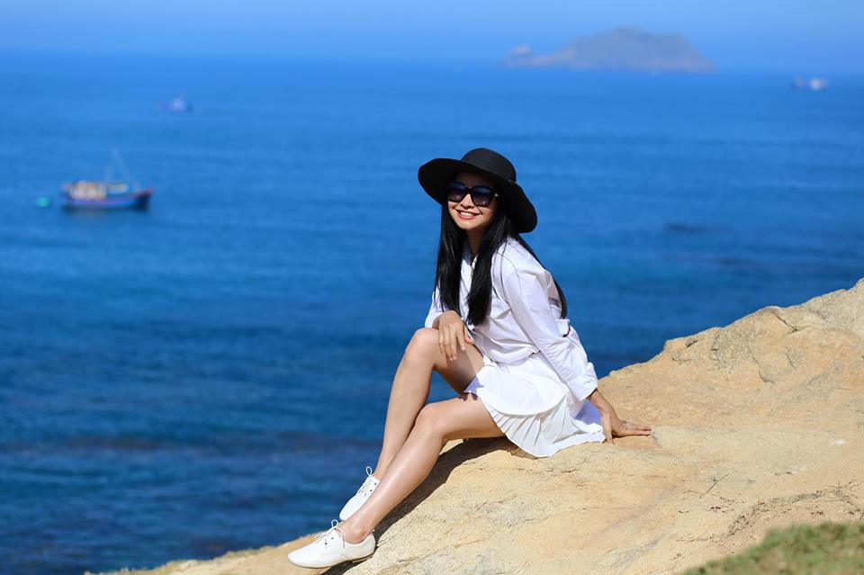 Nhan sắc không tuổi của bà xã 'ông trùm phim truyền hình VTV' - 12