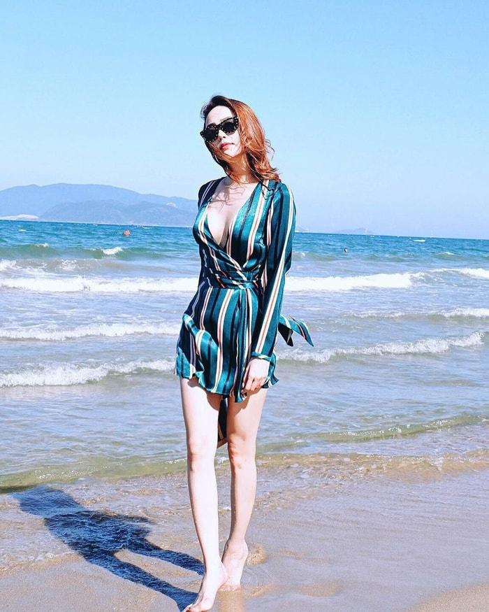 Diện áo cúp bị chê