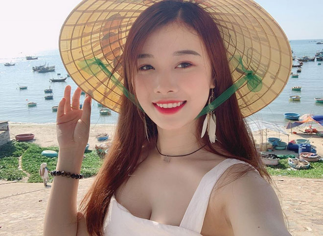 Tung ảnh bikini siêu hot, bạn gái Văn Toàn khiến dân tình “đứng ngồi không yên” - 14