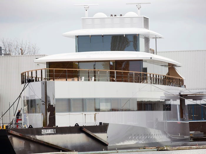 Giới tỷ phú đang đốt tiền cho các siêu du thuyền như thế nào? - 8