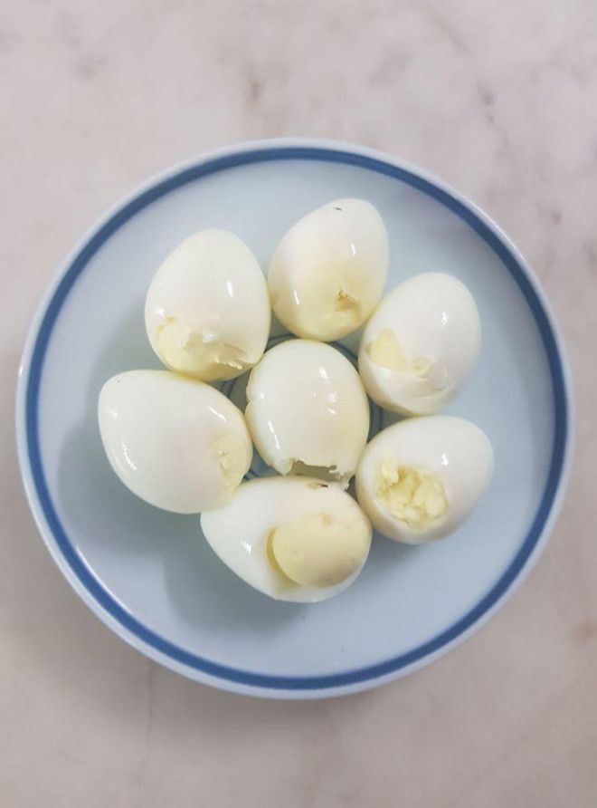 Luộc trứng cho thêm vài lát chanh tươi, điều kì diệu xảy ra khiến bạn phải kinh ngạc - 4