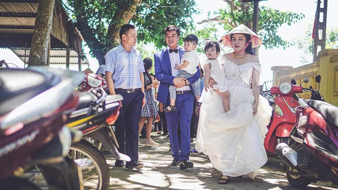 Người phụ nữ 3 con mới được khoác lên mình áo cưới và câu chuyện đau lòng phía sau - 4