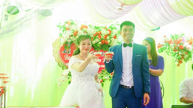 Người phụ nữ 3 con mới được khoác lên mình áo cưới và câu chuyện đau lòng phía sau - 7