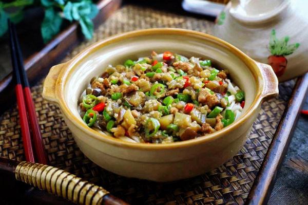 Đừng ra ngoài ăn trưa nữa, làm ngay món mì trộn này mang đi vừa ngon lại an toàn - 5