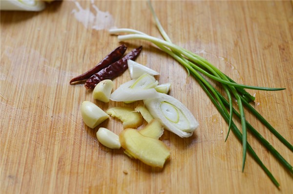 Cách làm gà chiên sốt dầu hào, đậm đà từng thớ thịt, vét sạch nồi cơm vẫn thấy thèm - 5