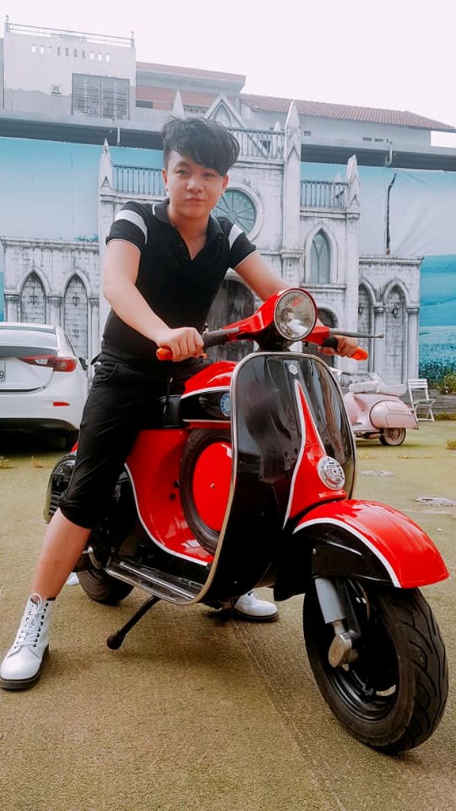 Cậu bé được Hoài Linh nhận nuôi từ khi 4 tuổi, đánh bại cả Phương Mỹ Chi giờ ra sao? - 12