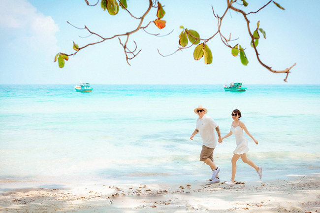 Chỉ gặp 2 lần, cô lễ tân khách sạn người Việt tán được luôn