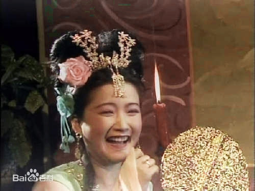 Mỹ nhân Tây du ký khiến Lục Tiểu Linh Đồng mời đóng phim ngay lần gặp đầu tiên - 1