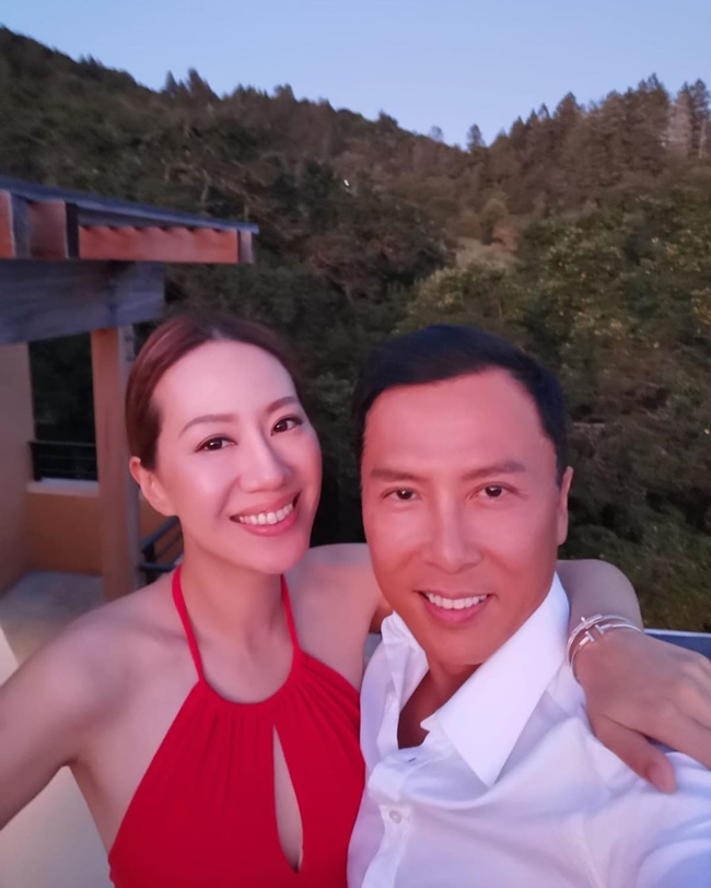 Trong mắt Chân Tử Đan, Thi Thi là một người phụ nữ có sắc đẹp, có tài ăn nói, sự ấm áp, giọng nói nhẹ nhàng và sự cao quý.