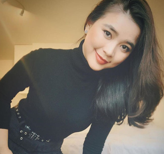 Sau đó, nữ diễn viên quyết định rẽ hướng đầu quân vào một hãng hàng không của Mỹ và theo học khóa đào tạo phi công. Diệu Thúy là nữ diễn viên đầu tiên của Việt Nam trở thành phi công.