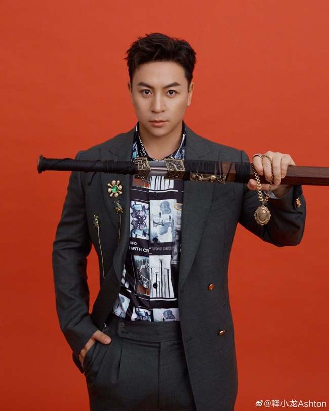 Hình ảnh bảnh bao hiện tại của Thích Tiểu Long nhận được nhiều lời khen của người hâm mộ.