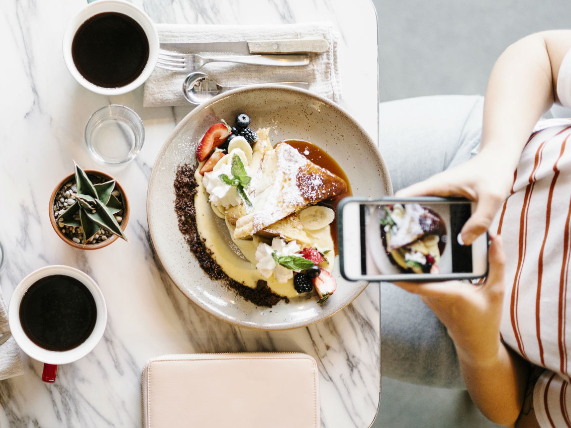 Cô gái ôm khối nợ