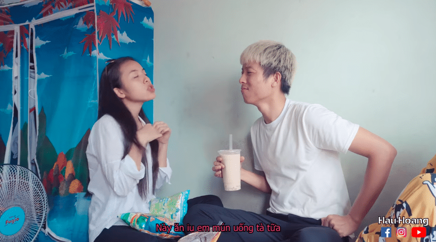 Hot trend 2019: Mị của Hoàng Thùy Linh hay ông giáo 1977 Vlog được yêu thích nhất? - 8