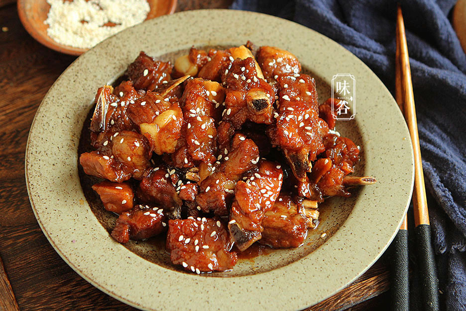 Làm sườn xào chua ngọt nhớ bí quyết