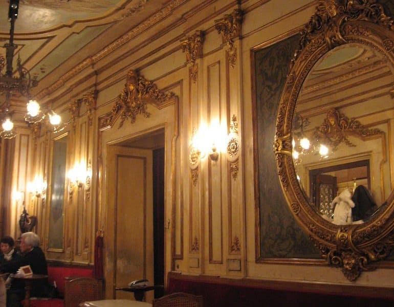 Keyword đầu tiên có dấu