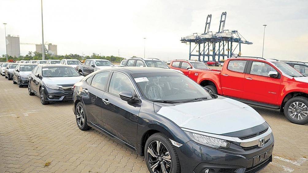 Thuế thu được tăng hơn 4 lần nhờ xe nhập khẩu tăng đột biến