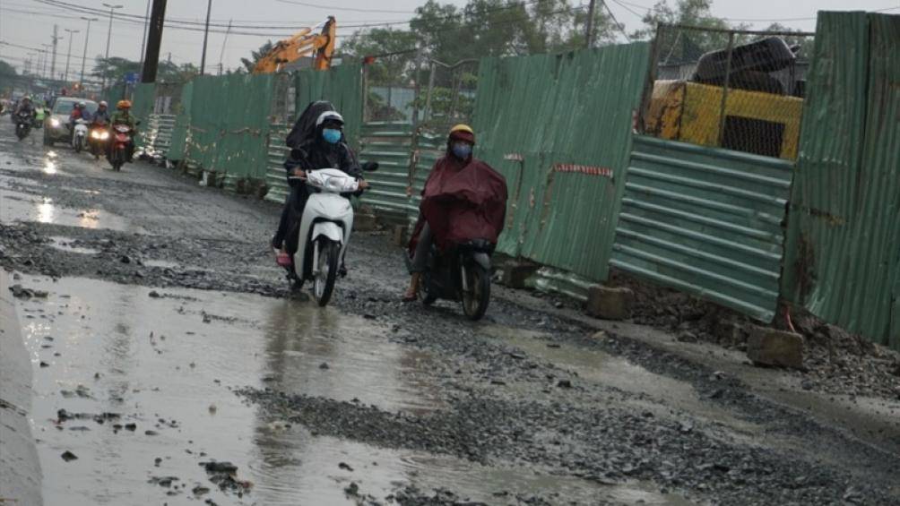 Nghe VietNamNet: TP.HCM thành lập đoàn kiểm tra 10 công trình trọng điểm