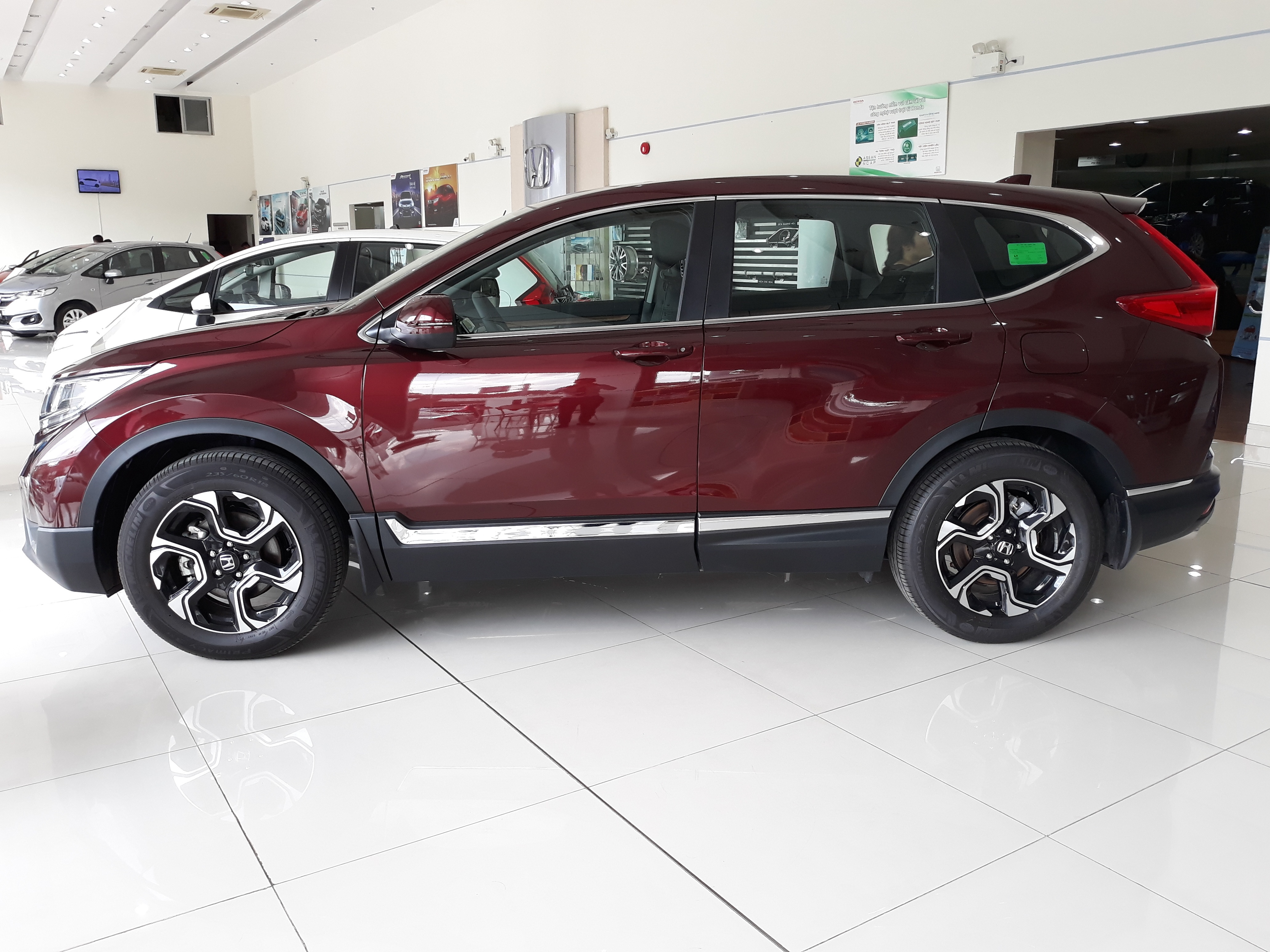 Keyword đầu tiên có dấu