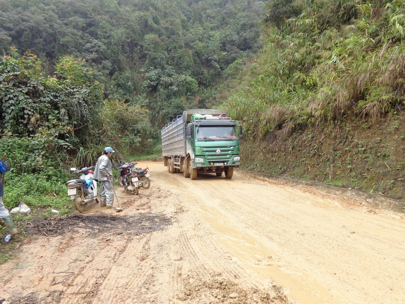 Keyword đầu tiên có dấu