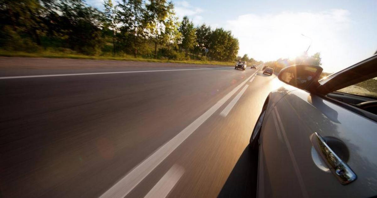 Khi nào lái xe cần phải giảm tốc độ ngay?