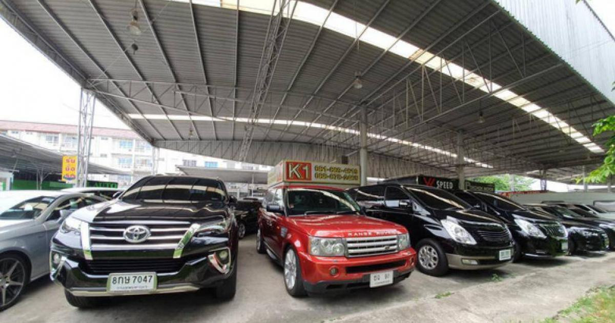 Thái Lan kích cầu ô tô bằng cách tặng tiền cho người mua xe mới