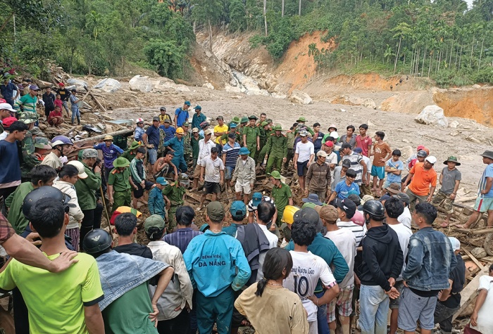 Chủ tịch xã Trà Leng kể phút kinh hoàng cả ngôi làng bị san phẳng 2